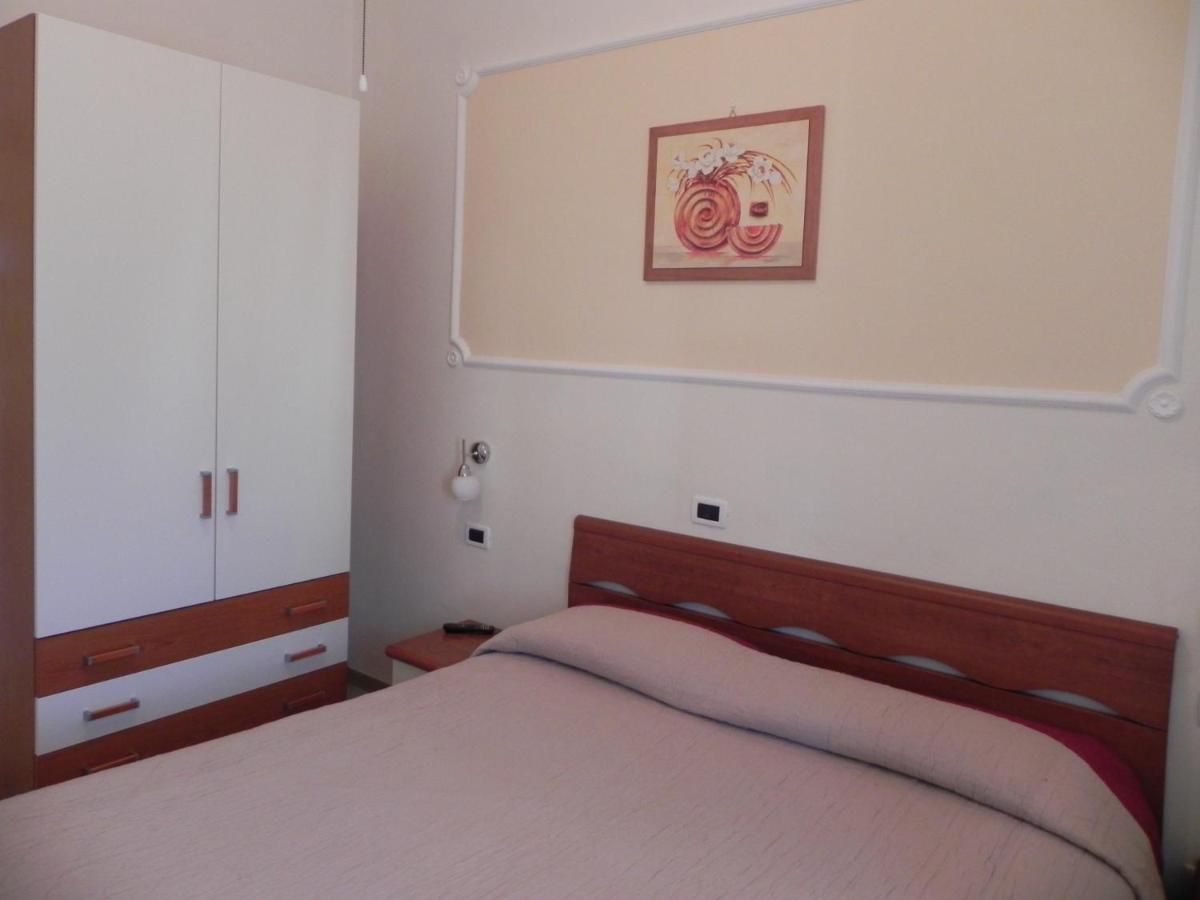 Hotel Ondina Viareggio Exterior photo