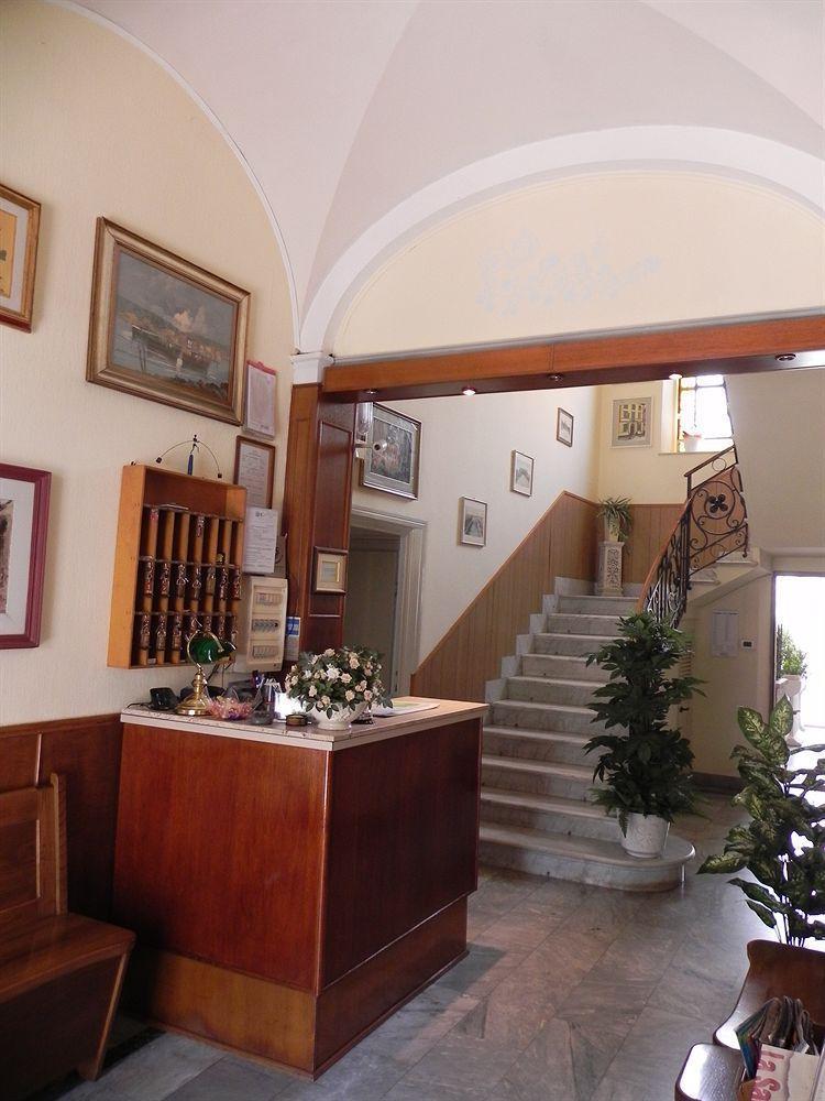 Hotel Ondina Viareggio Exterior photo
