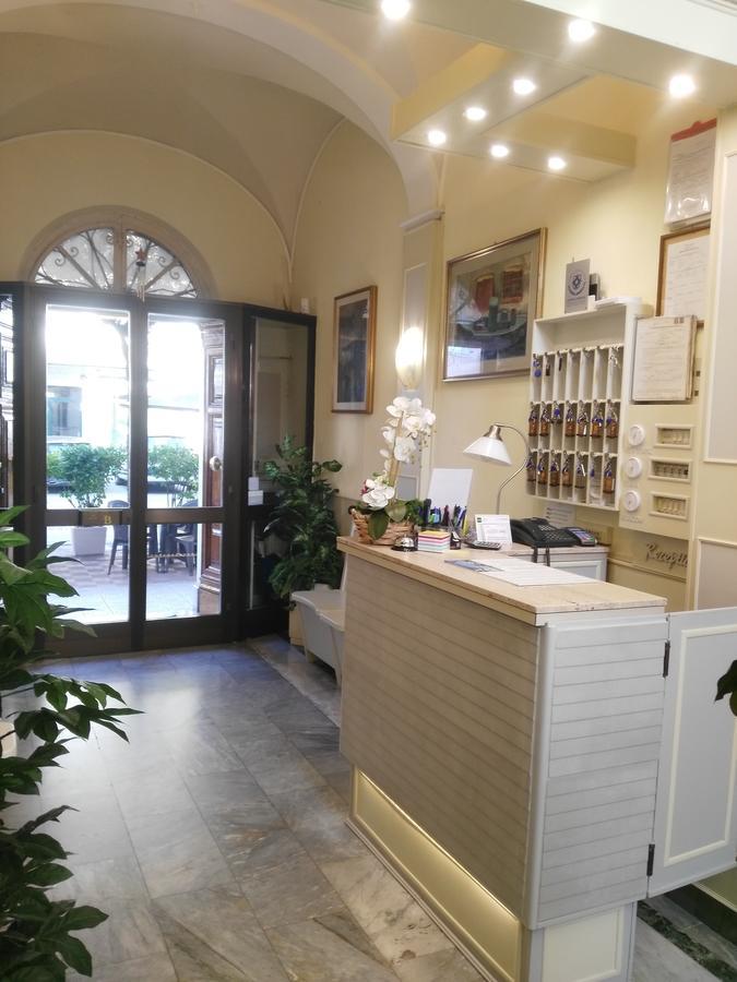 Hotel Ondina Viareggio Exterior photo